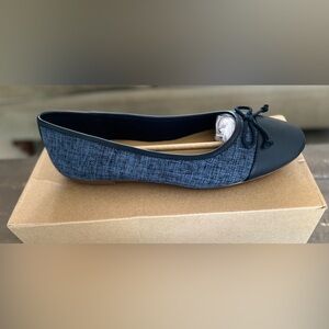 J Crew Flats